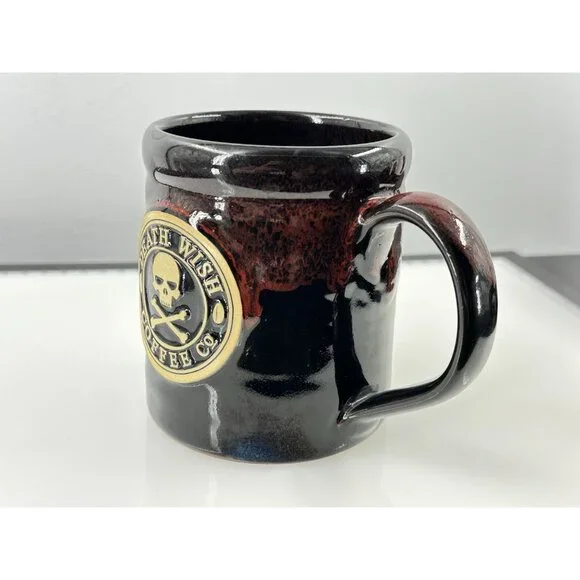 DEATH WISH COFFEE CO - 2016 Mug Skull & Crossbones Black & Red - Deneen  Pottery - www.tovelucka.dk